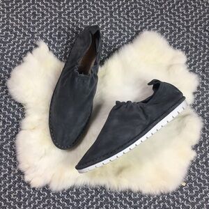 Kelsi Dagger Brooklyn Royce Suede Slip-On Size 8.5